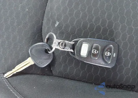 2019 Hyundai Elantra Sel from USA, damaged, VIN KMHD84LF1KU877654